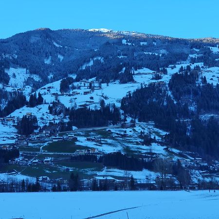 Ferienwohnung Kroell Zell am Ziller Phòng bức ảnh