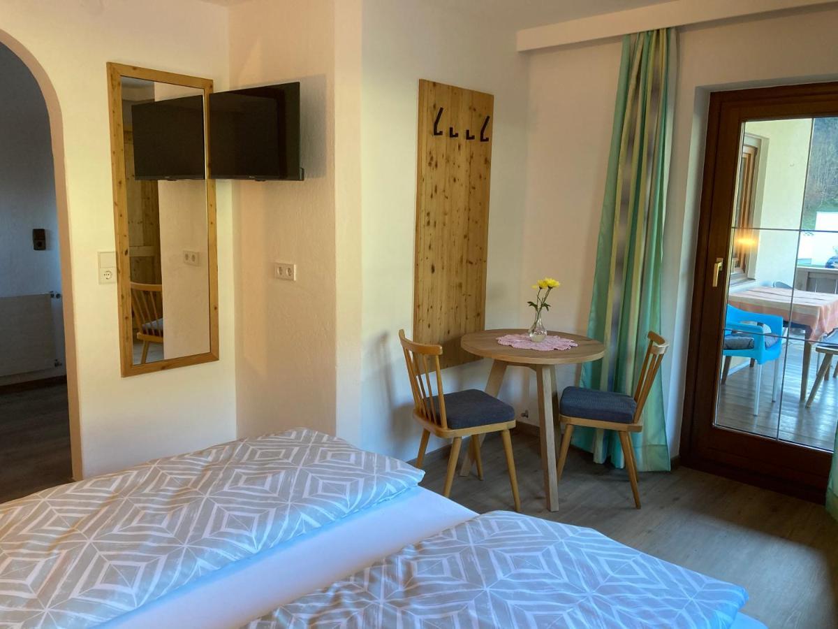 Ferienwohnung Kroell Zell am Ziller Ngoại thất bức ảnh