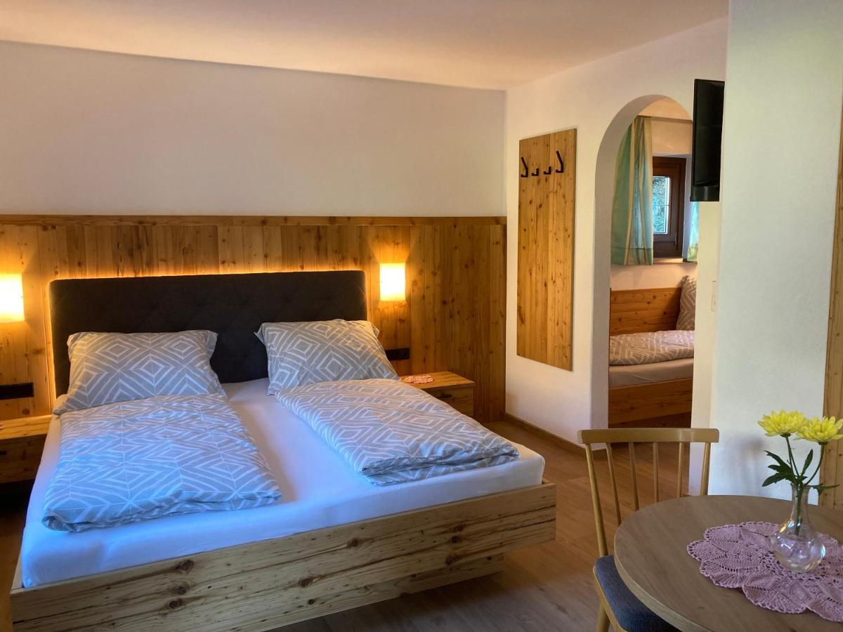 Ferienwohnung Kroell Zell am Ziller Ngoại thất bức ảnh