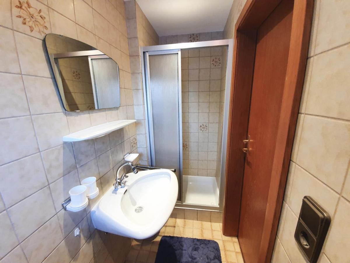 Ferienwohnung Kroell Zell am Ziller Ngoại thất bức ảnh