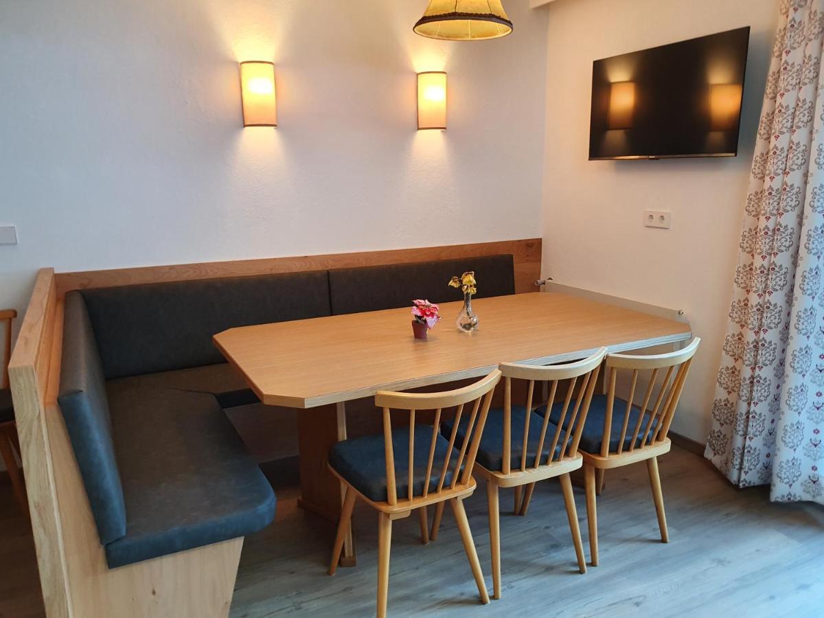 Ferienwohnung Kroell Zell am Ziller Ngoại thất bức ảnh