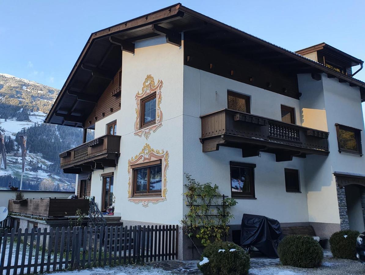 Ferienwohnung Kroell Zell am Ziller Ngoại thất bức ảnh