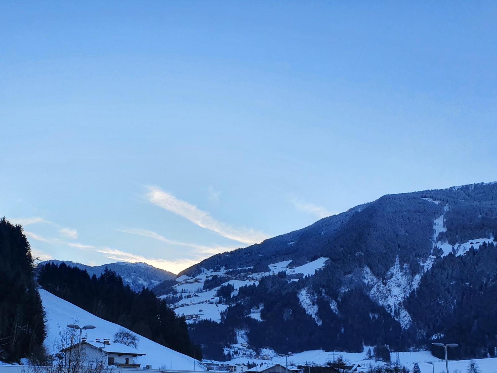 Ferienwohnung Kroell Zell am Ziller Phòng bức ảnh